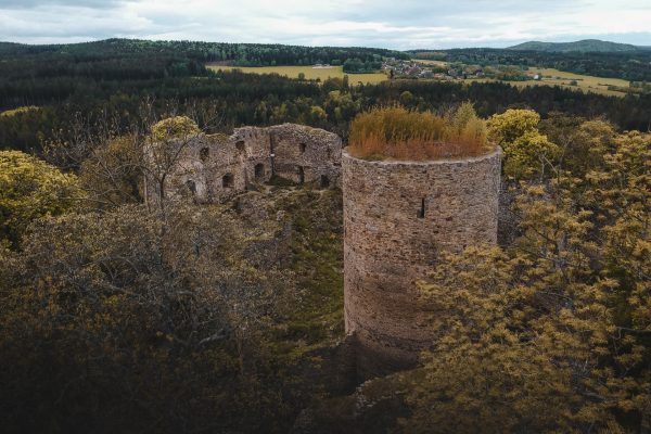 Valdek Castle Ruins